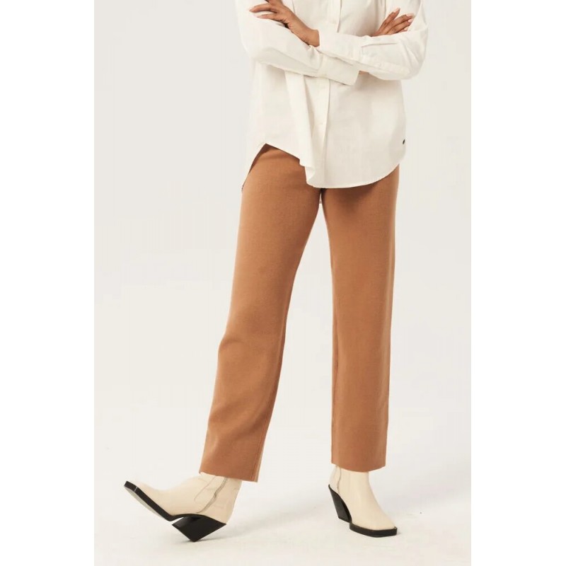 Women's regular fit trousers with waistband and drawstrings Garcia Jeans (T20318-269-BURNT-SAND-BROWN)