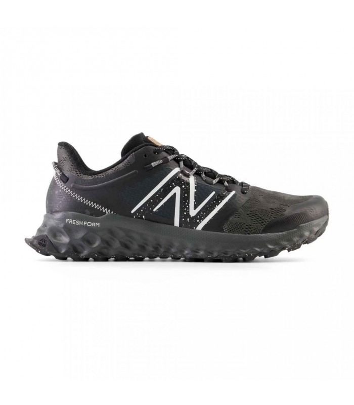 Men's running shoes New Balance (MTGAROK1-BLACK-WHITE)